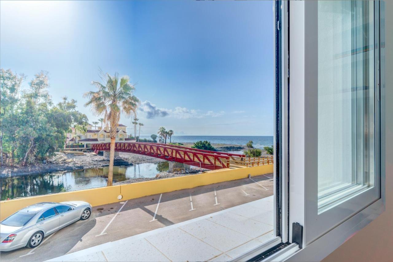 Beach Front Flat With Sea Views Marbella Exterior photo
